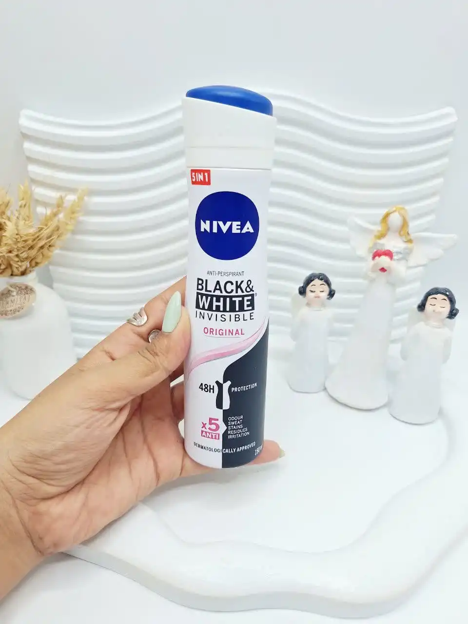 اسپری نیوآ مدل زنانه nivea invisible original حجم 150 میل با ماندگاری ۴۸  کد 6568