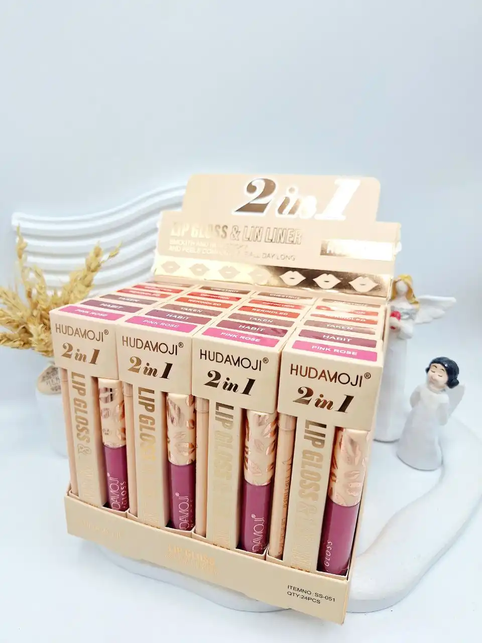 ست دو تایی خط لب و رژ لب مایع برند هدی موجی کد 5282